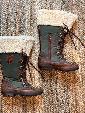 UGG Green and Brown Sherpa-Lined Lace-Up Winter Boots